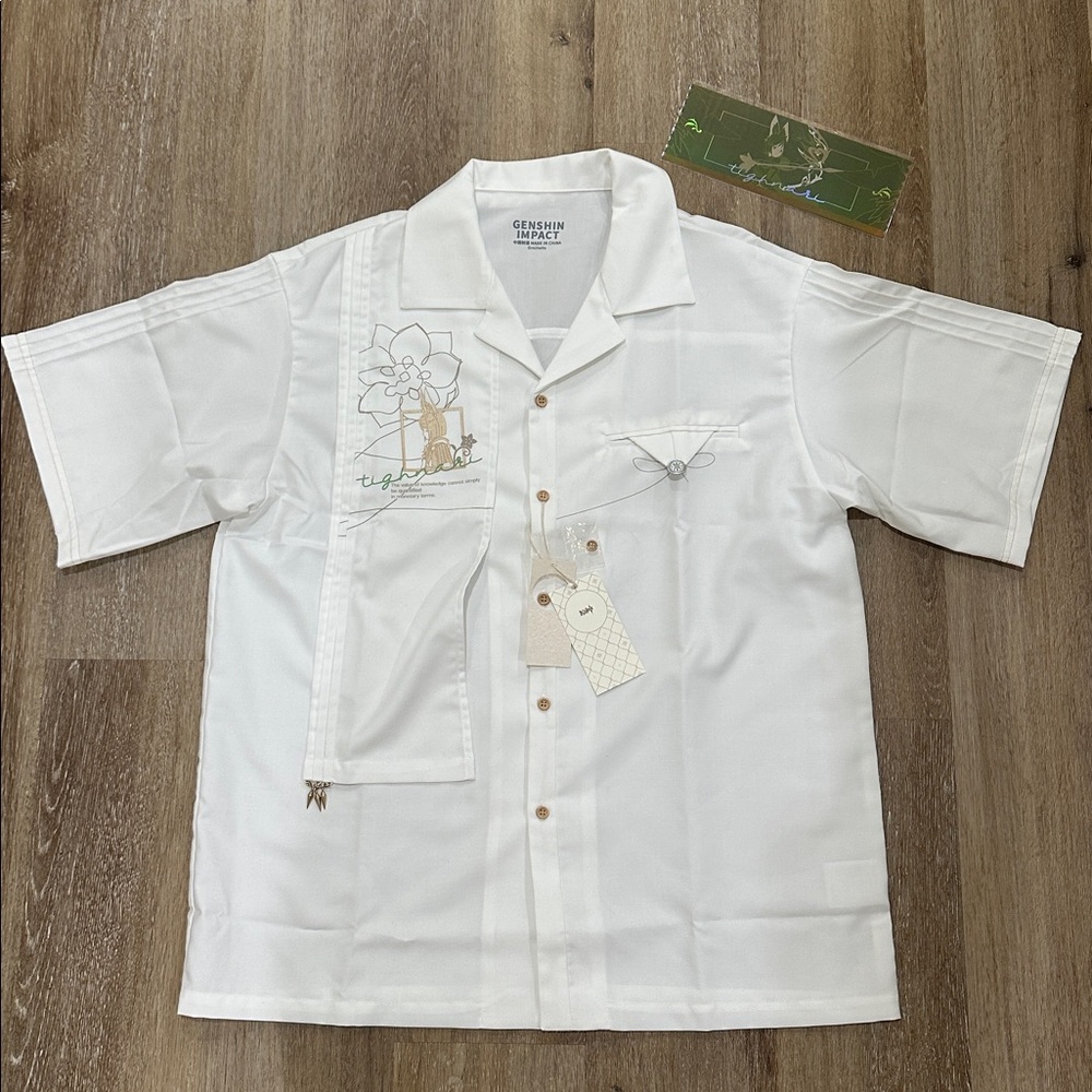 White Short Sleeve Button-Up Shirt